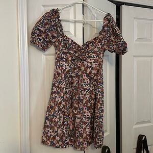 Floral dress with cutout